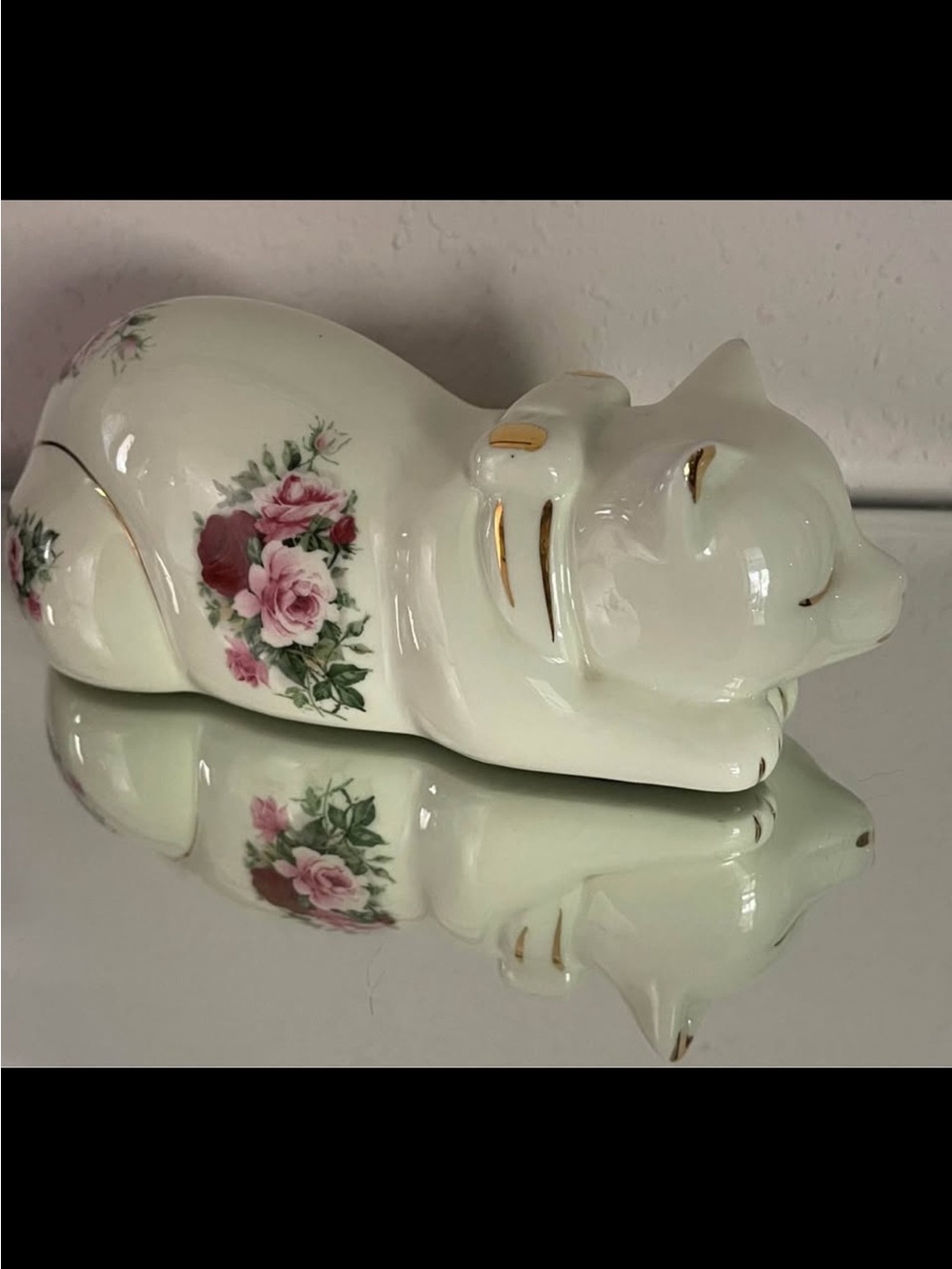Vintage Formalities by Baum Bros. porcelain sleeping cat